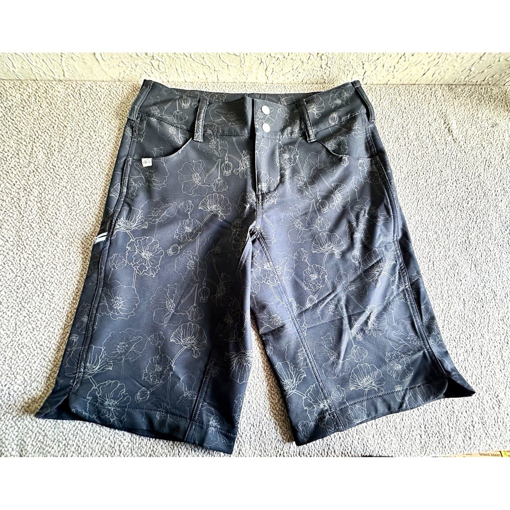 Wild Rye Freel MTB Bike Shorts Women's 6 Lotus Greyscale Floral 12
